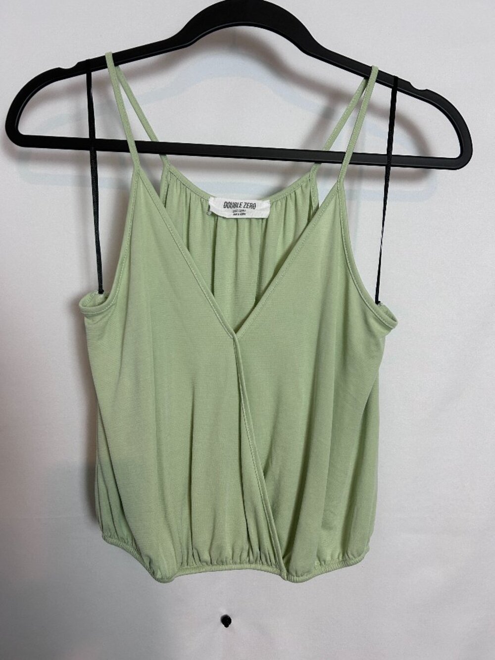 Double Zero light green crossover style spaghetti strap gathered hem top S‎